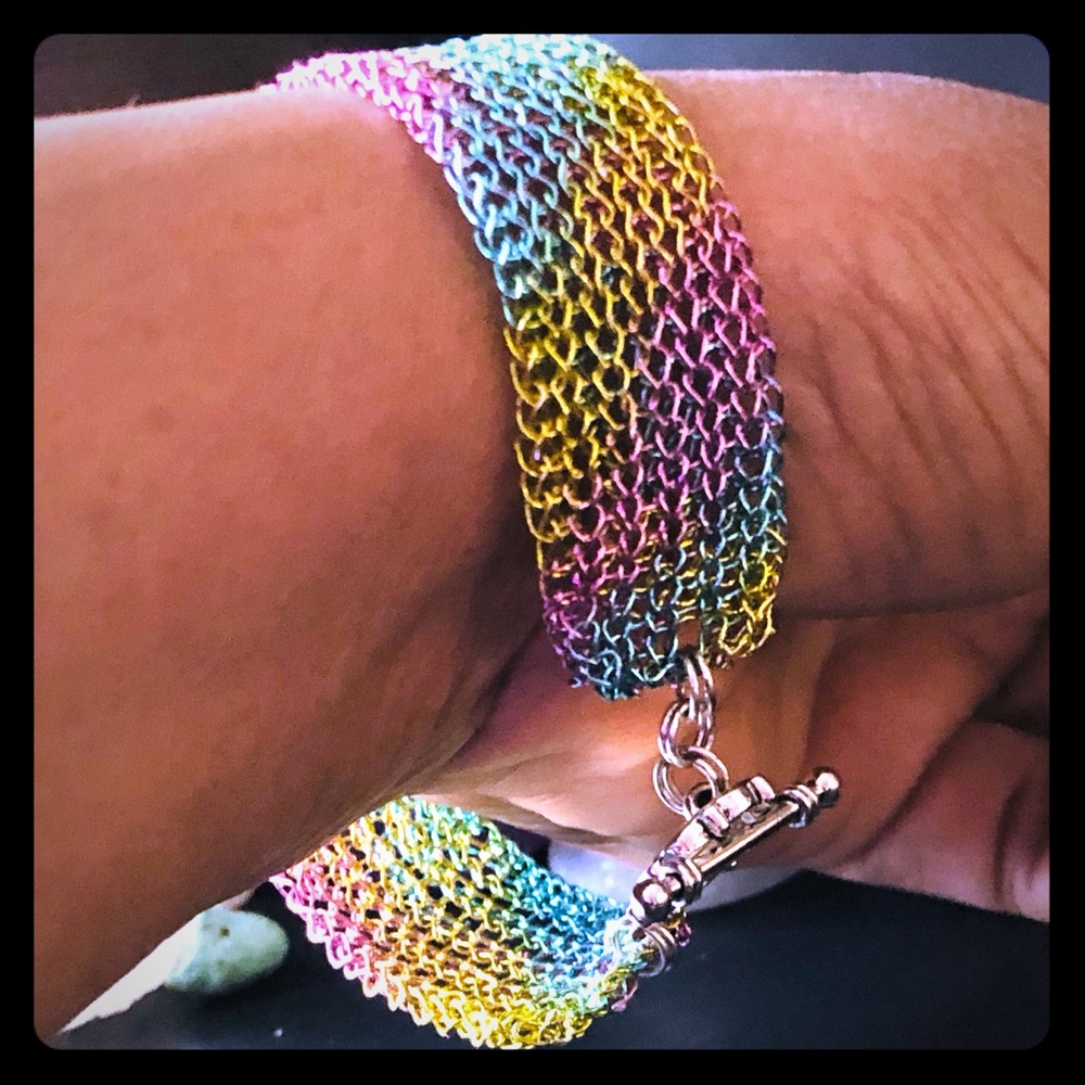 7.5” Handmade Cotton Candy Colored Wire Bracelet